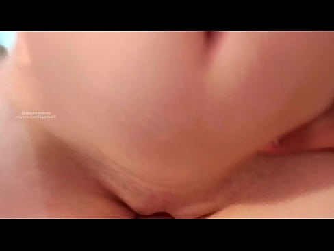 ❤️ Nukuin siskoni huoneessa ja niin heräsin siihen Pornovideo at fi.verhentai.ru ❌