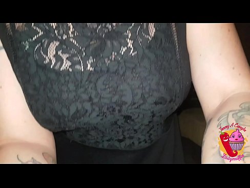 ❤️ Lutkamainen sisarpuoli antaa hänelle suihinoton ja espanjaa Pornovideo at fi.verhentai.ru ❌